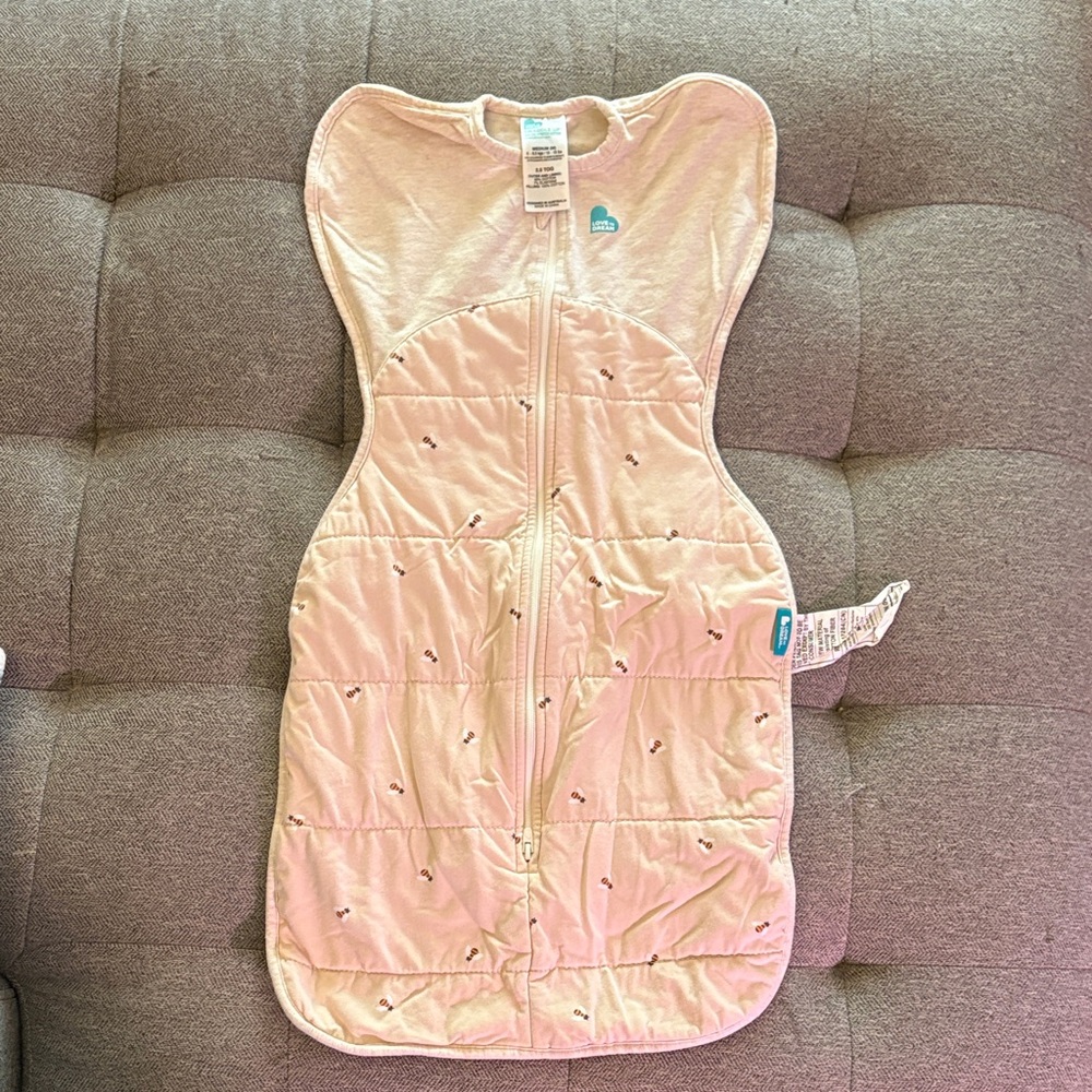 Love to Dream Cream Swaddle with Zipper